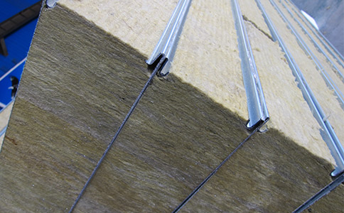 外墻巖棉板如何進(jìn)行保養(yǎng)？